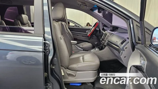 KG_Mobility_Ssangyong KORANDO 2014 thumb 11