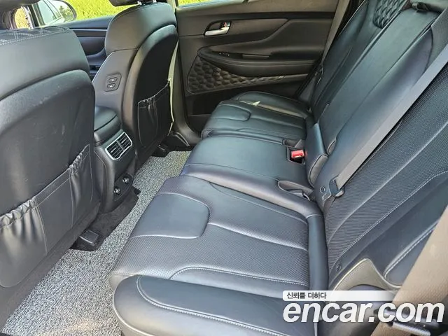 Hyundai Santa Fe 2021 thumb 9