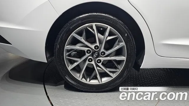 Hyundai Avante 2019 thumb 5