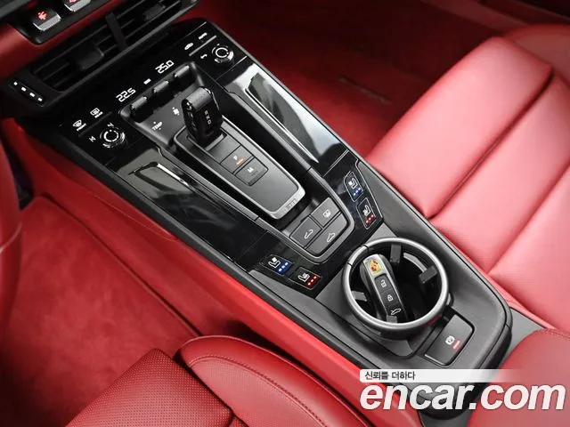 Porsche 911 2025 thumb 9