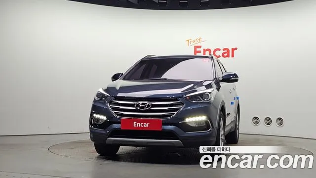 Hyundai Santa Fe 2018 thumb 3