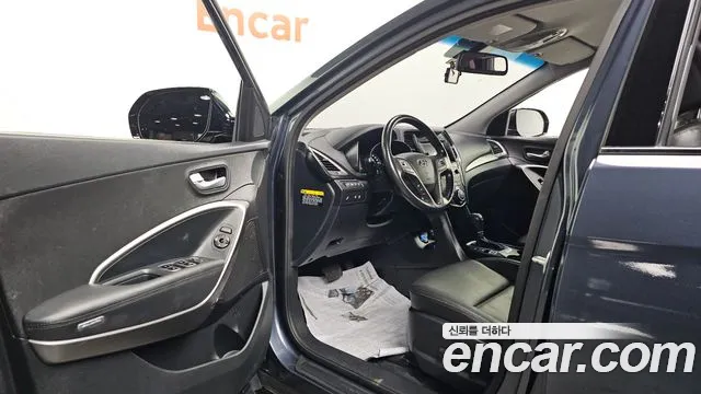 Hyundai Santa Fe 2018 thumb 10