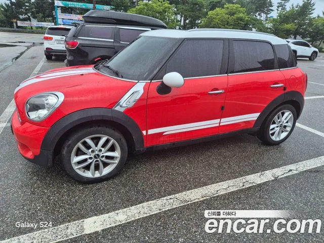 MINI Countryman 2012 thumb 5