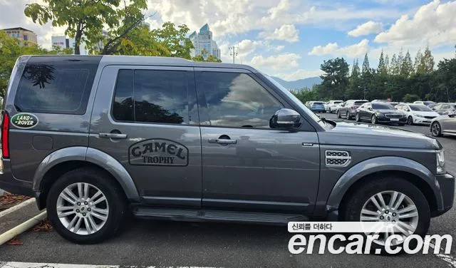 Land Rover Discovery 2014 thumb 2
