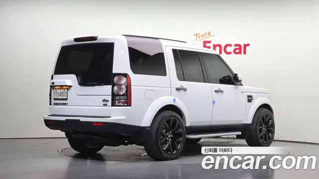 Land Rover Discovery 2016 thumb 2