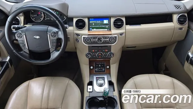 Land Rover Discovery 2016 thumb 7