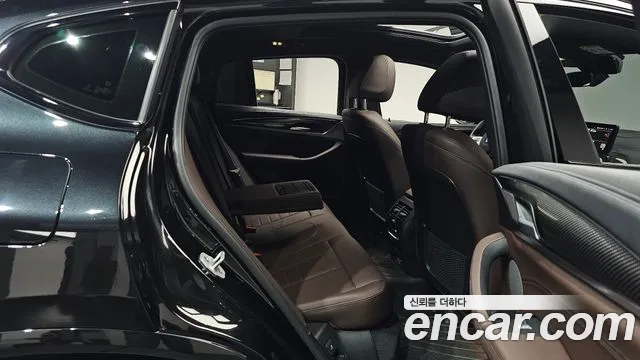 BMW X4 2025 thumb 10