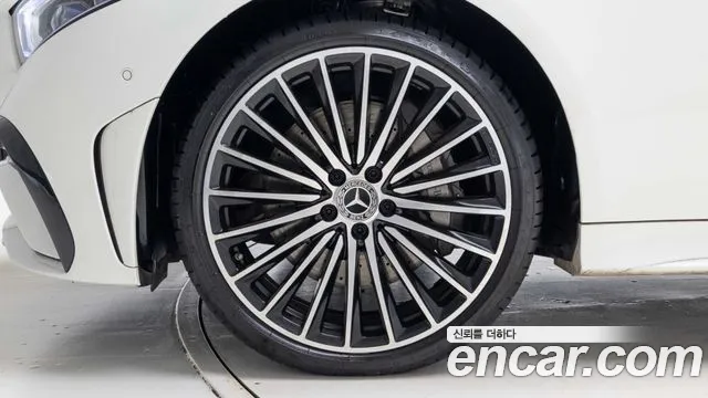 Mercedes-Benz CLS-Class 2022 thumb 5