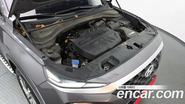 Hyundai Santa Fe 2019 thumb 6
