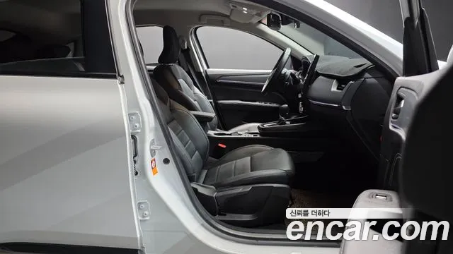 Renault-KoreaSamsung Arkana 2022 thumb 11
