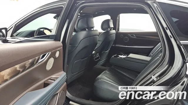 Genesis G80 2020 thumb 12