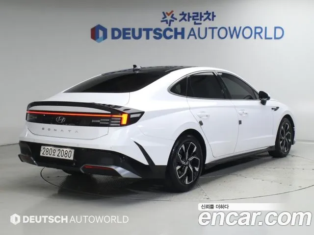 Hyundai Sonata 2023 thumb 3