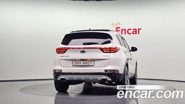 Kia Sportage 2018 thumb 3