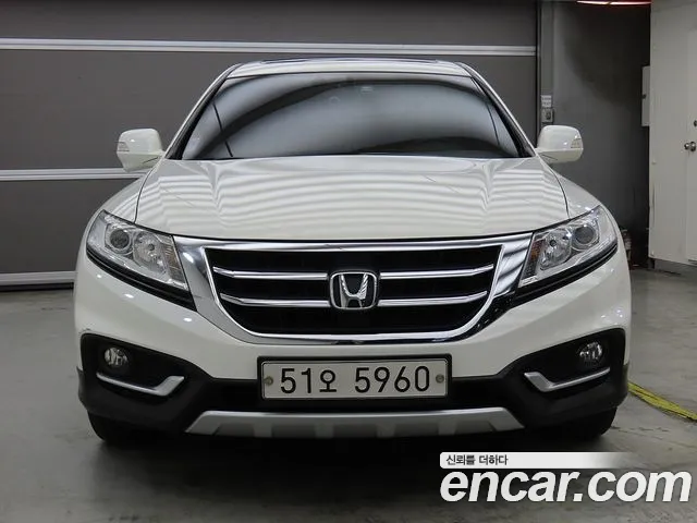 Honda Crosstour 2013 thumb 2