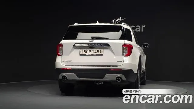 Ford Explorer 2020 thumb 4