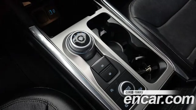 Ford Explorer 2020 thumb 9
