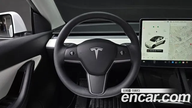 Tesla Model Y 2021 thumb 11