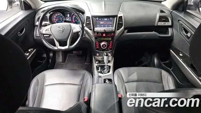 KG_Mobility_Ssangyong TIBOLI 2015 thumb 7