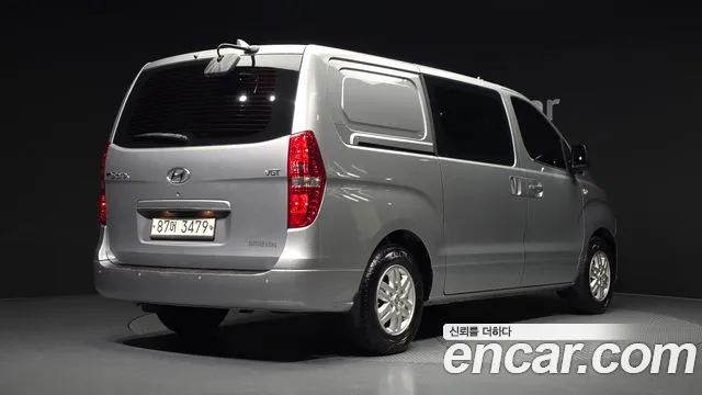 Hyundai Starex 2020 thumb 2