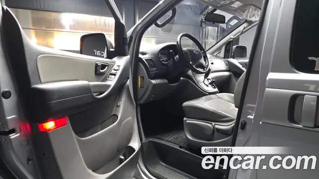 Hyundai Starex 2020 thumb 10