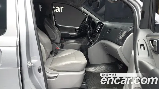 Hyundai Starex 2020 thumb 11
