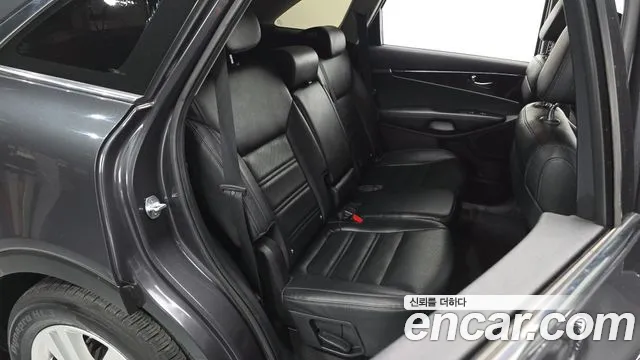Kia Sorento 2015 thumb 11