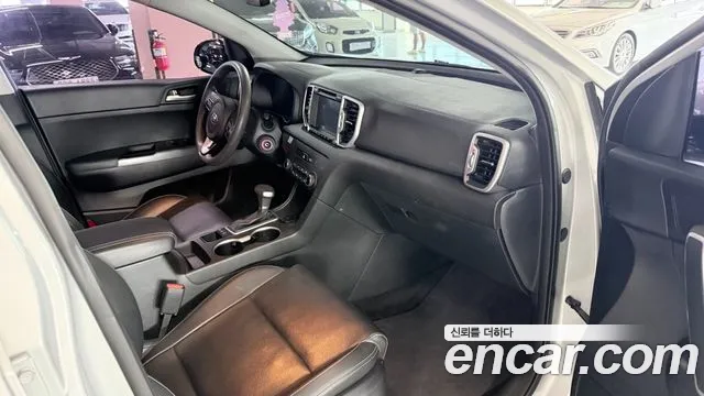 Kia Sportage 2016 thumb 8