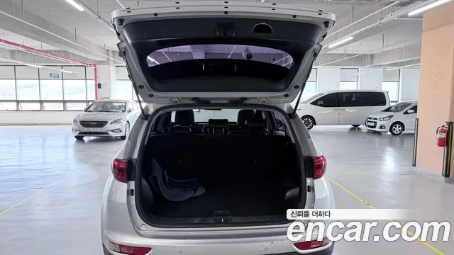 Kia Sportage 2016 thumb 9