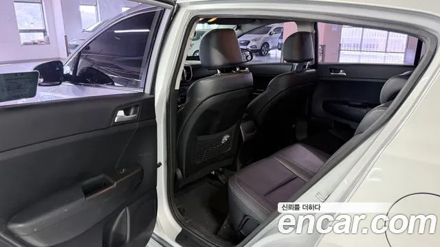 Kia Sportage 2016 thumb 10