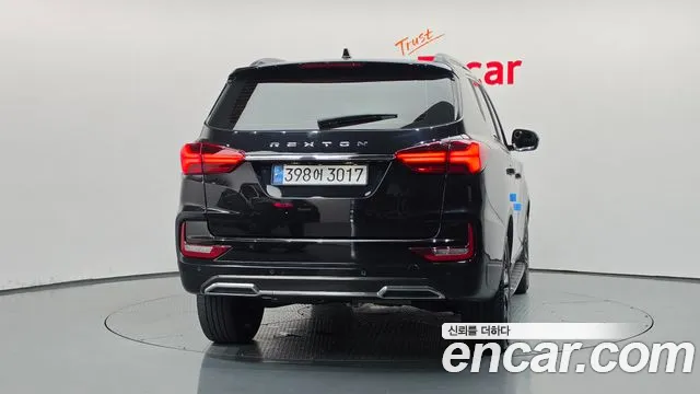 KG_Mobility_Ssangyong Rexton 2021 thumb 4