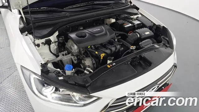 Hyundai Avante 2016 thumb 6