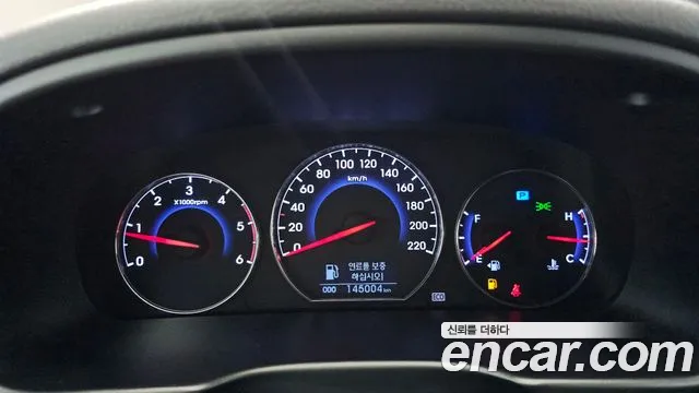 Hyundai Santa Fe 2011 thumb 8