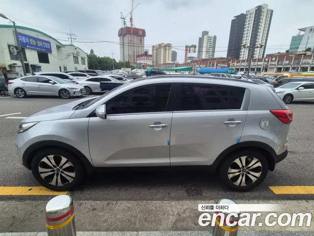 Kia Sportage 2011 thumb 4