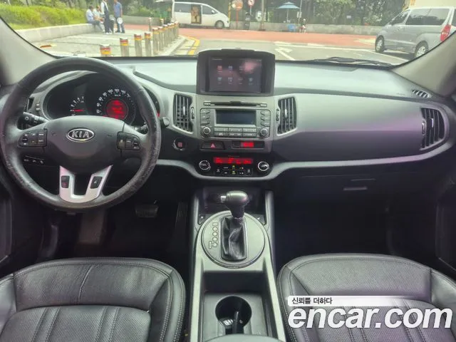 Kia Sportage 2011 thumb 9