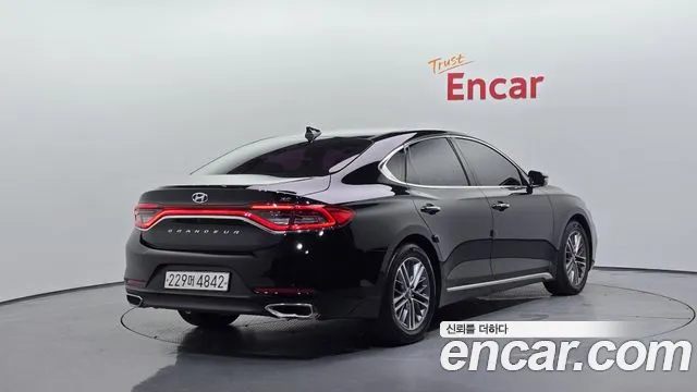 Hyundai Grandeur 2017 thumb 2