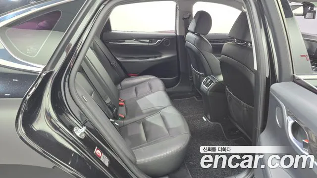 Hyundai Grandeur 2017 thumb 11