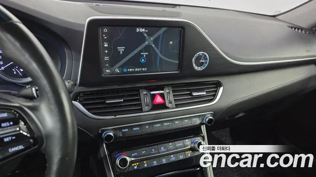 Hyundai Grandeur 2017 thumb 12