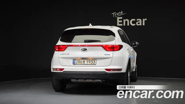Kia Sportage 2018 thumb 4