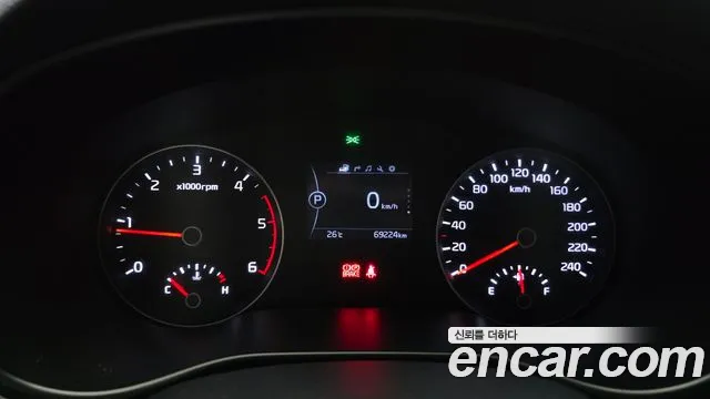 Kia Sportage 2018 thumb 8