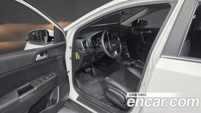 Kia Sportage 2018 thumb 10