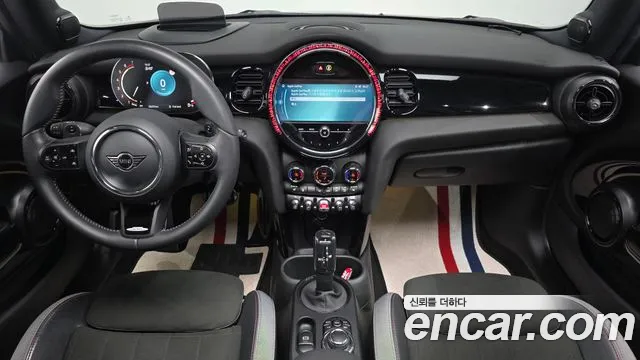 MINI Hatch 2023 thumb 7