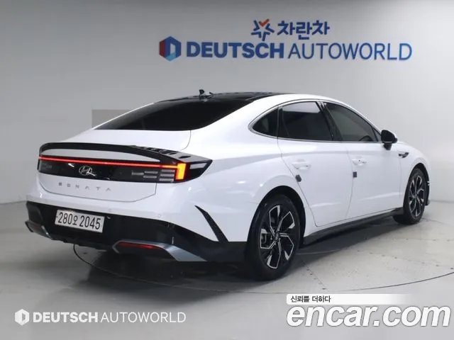 Hyundai Sonata 2023 thumb 3