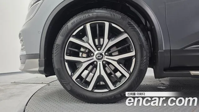 Renault-KoreaSamsung Koleos 2021 thumb 5