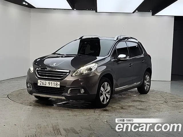 Peugeot 2008 2015 thumb 11