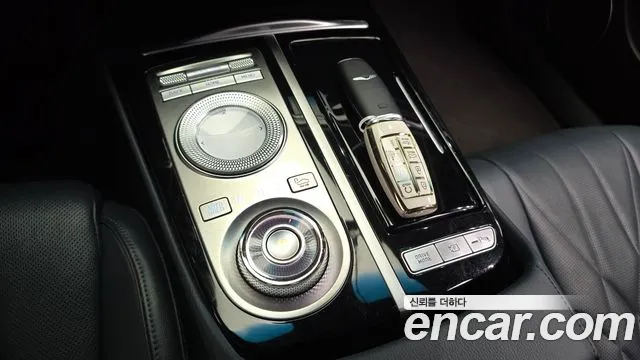 Genesis G80 2020 thumb 9