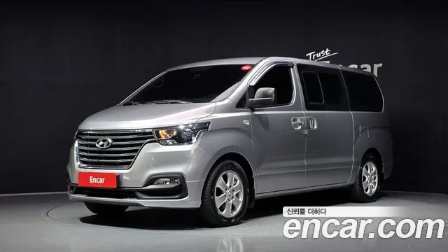 Hyundai Starex 2018 thumb 12