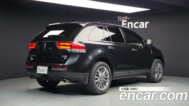 Lincoln MKX 2012 thumb 2