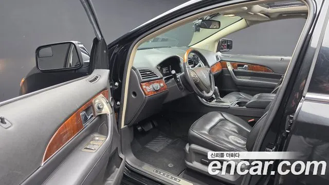 Lincoln MKX 2012 thumb 10