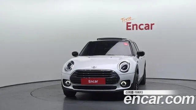 MINI Clubman 2023 thumb 3