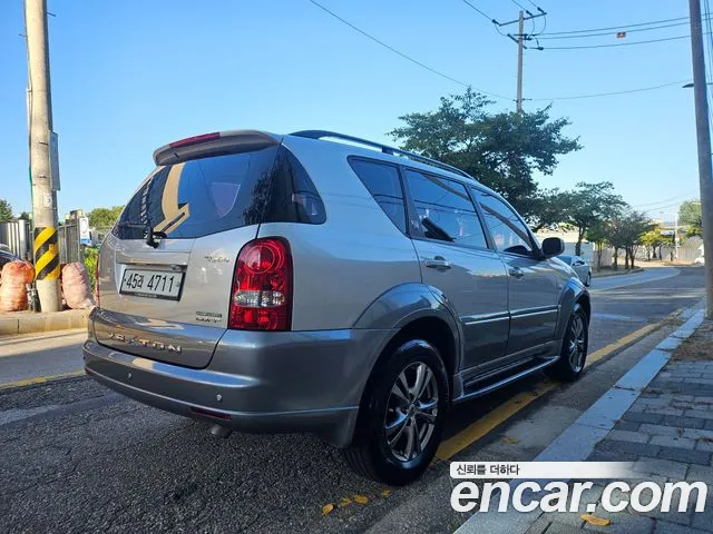 KG_Mobility_Ssangyong Rexton 2011 thumb 2